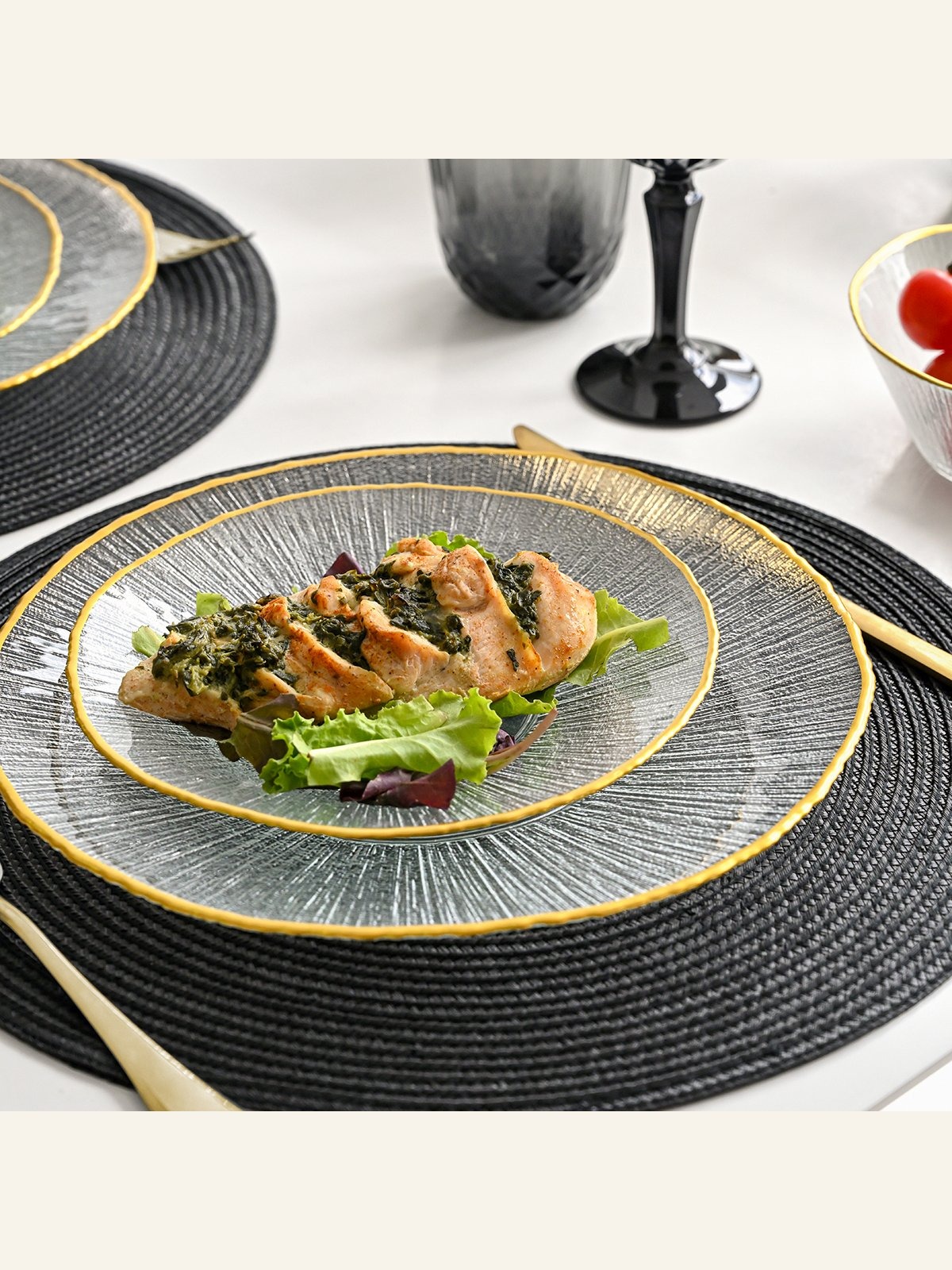 Stylowa przestrzeń restauracji Loxaviren